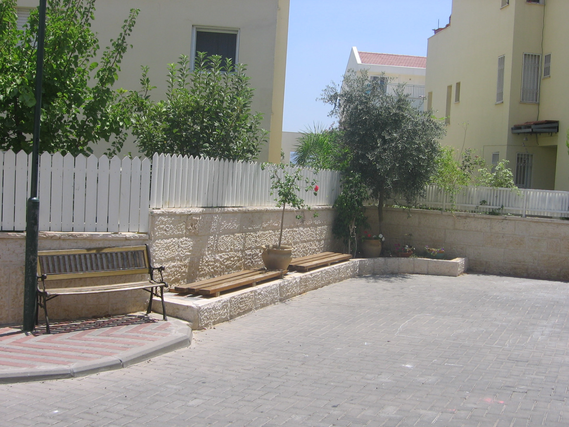 איילת השחר — מודיעין — 10